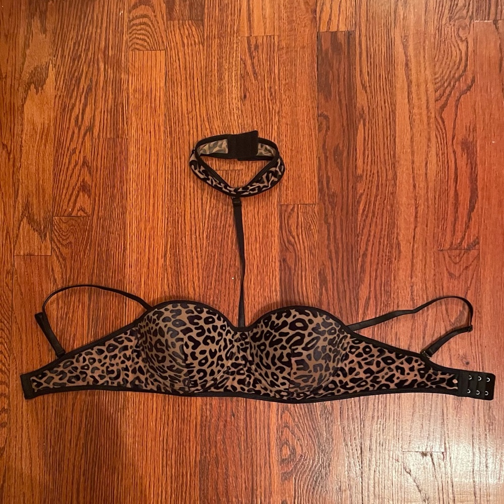 Leopard bra with choker attached. Matching leopard robe